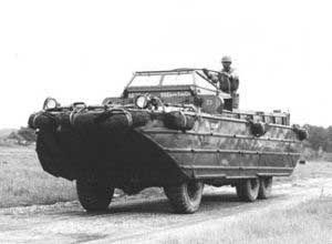 1035638271_300px-DUKW.image2.army.jpg