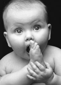 1138535307_baby-foot-in-mouth-200px.jpg